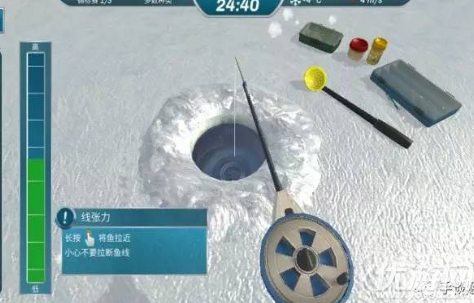 冰湖釣魚