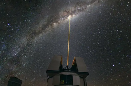 宇宙探索部