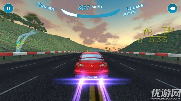 狂野飙车氮气加速游戏下载(Asphalt Nitro)游戏截图