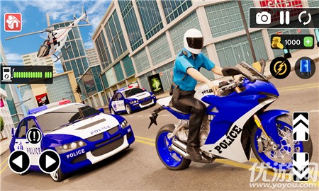 警察驾驶摩托车游戏截图